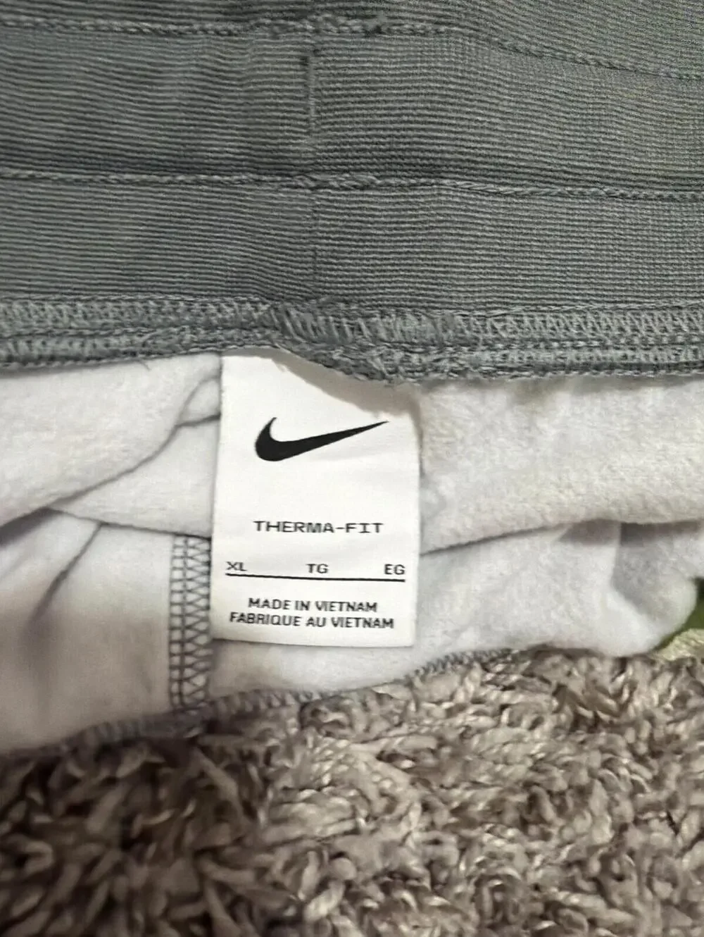 Nike Kids Boys Therma-Fit Gray White Sweatpants XL